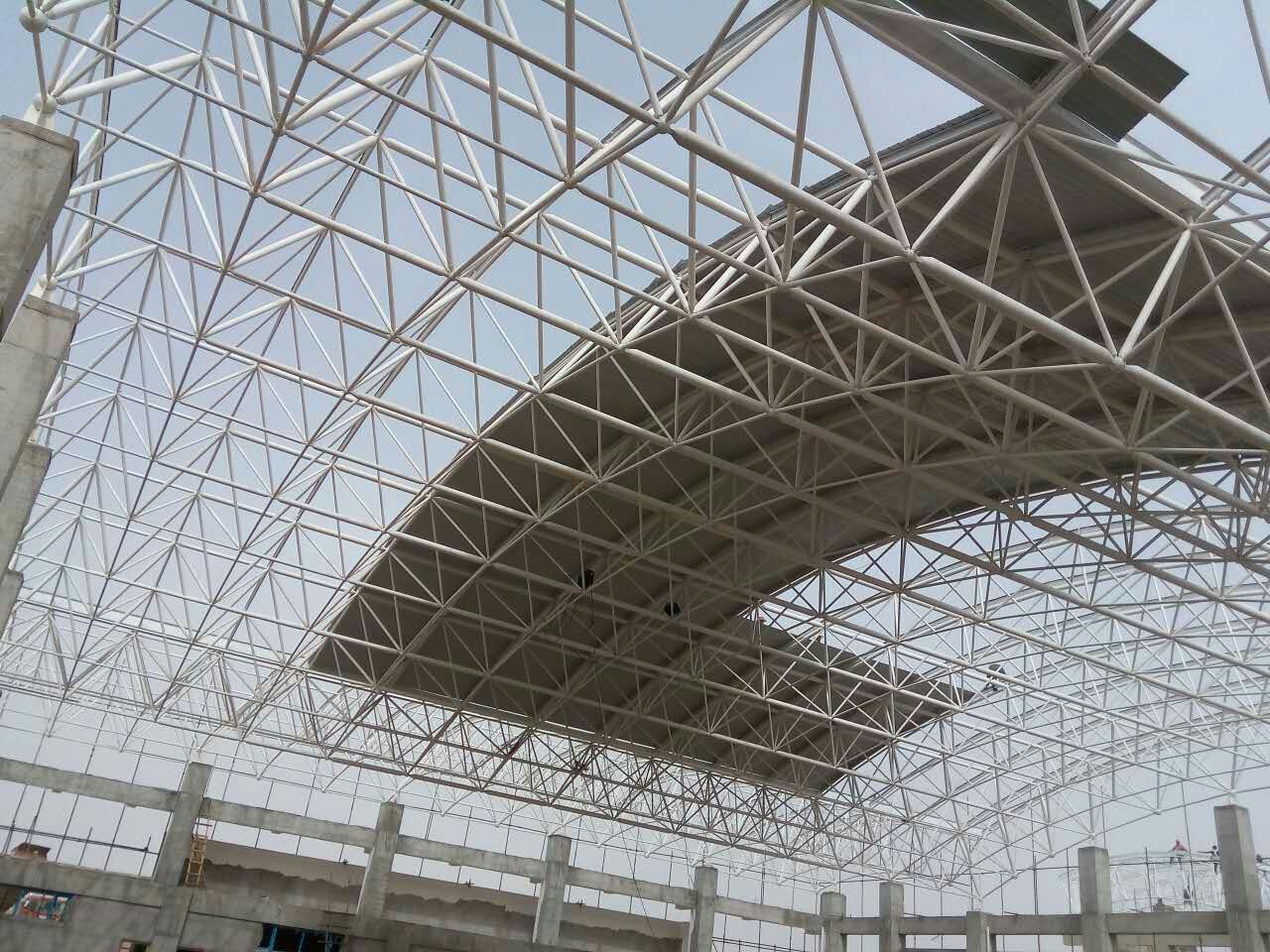 白城一汽网架